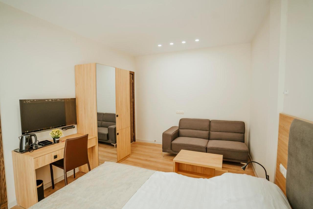 West Apart Hotel Μπατούμι Εξωτερικό φωτογραφία